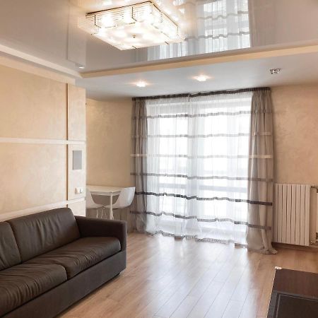 2-Bedroom Apartment Most City Area, Ekaterynoslav Square Днепър Екстериор снимка